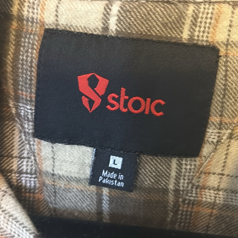 3/$20 Stoic Men’s Flannel - Picture 3 of 6